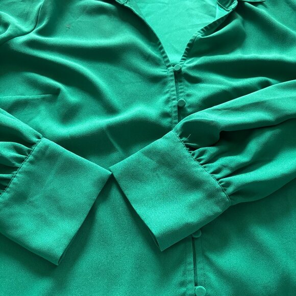 Ann Taylor Women's Emerald Green V Neck Blouse Sz XL Top Button Up Long Sleeve - Picture 7 of 9